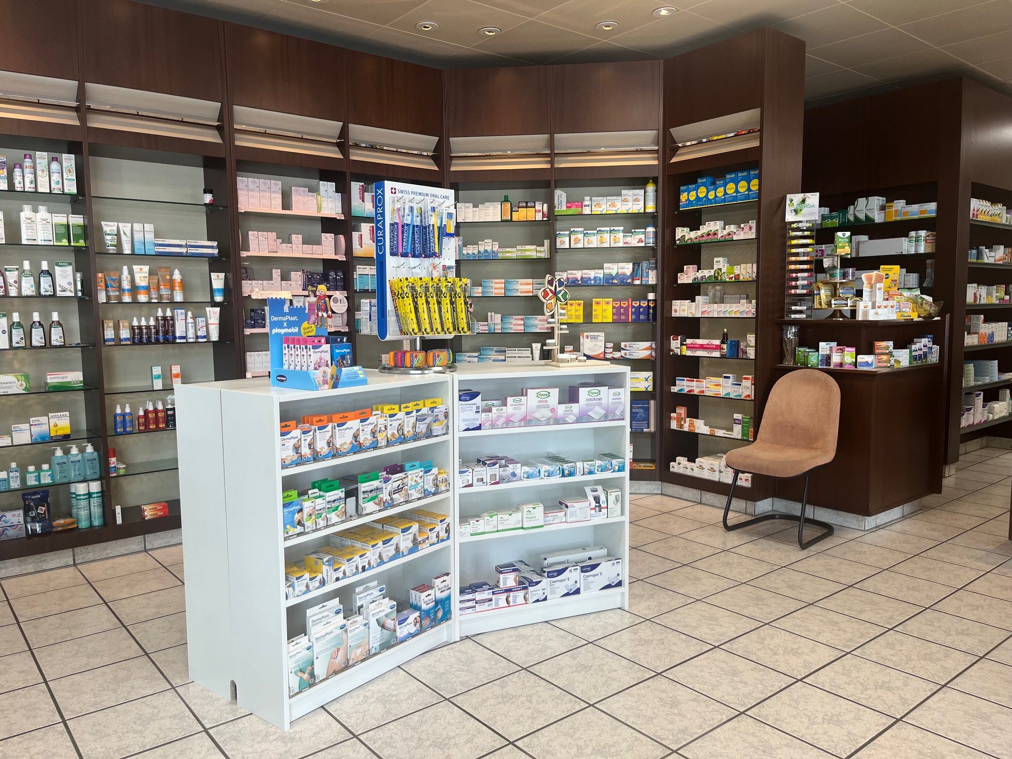 Una farmacia storica nel cuore di Locarno